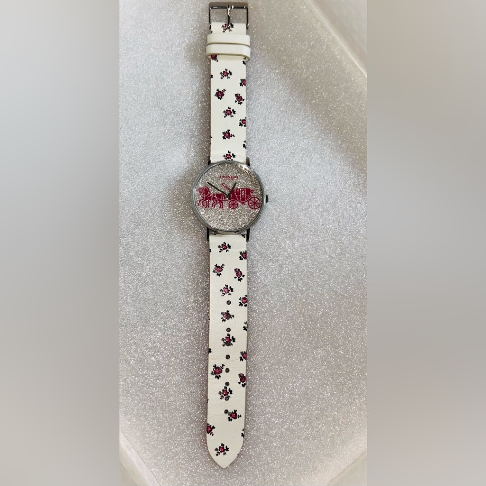 Coach Perry White Pink Silver Stainless Steel Case Leather Strap Watch New